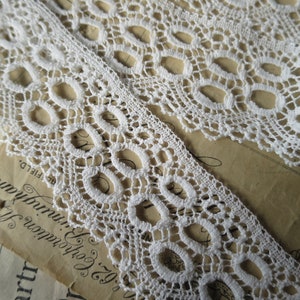 Off White English Cluny Nottingham Lace- Oval Holes- 4.7 cm