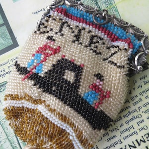Lovely Regency Period Frame Knitted Beaded Sovereign Purse- Sterling Silver Frame