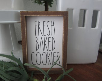 Fresh Baked Cookies, Tiered Tray Sign, Farmhouse Decor, Mini Kitchen Sign, Miniature Wood Framed Sign, Cookie Decor, Mini Baking Sign