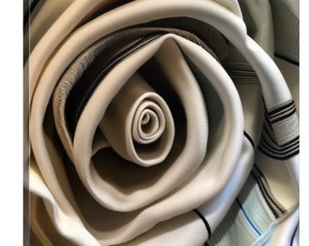Blooming Tallis Art, Jewish Prayer Shawl Rose