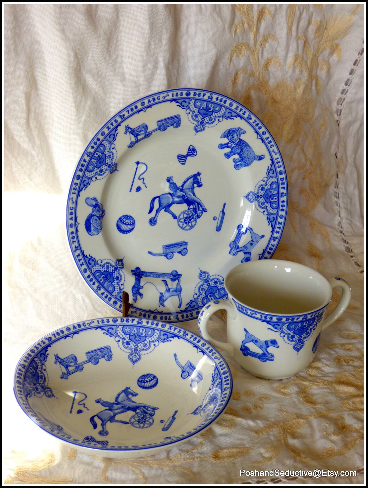 Spode Edwardian Childhood 掛時計 Spode Three Piece Breakfast Set: Cup, 8