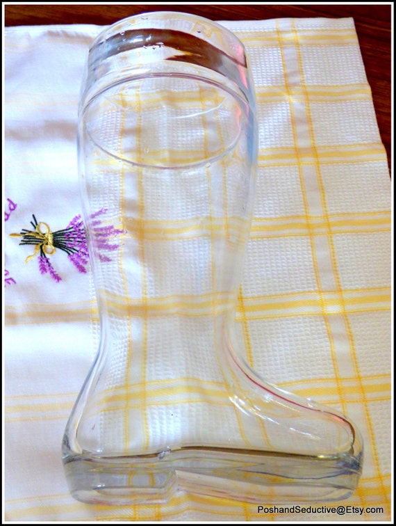 Final Touch Wild West Boot Glass - 22 Oz Cowboy Boot Shaped Drinking Glass With Handle