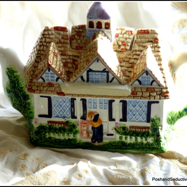 English thatched cottage collectible porcelain teapot countryside country house decor farmhouse kitchen afternoon tea unique gift idea china