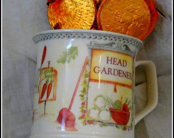 Head Gardener spring Easter bright large vintage breakfast tea cup coffee mug 440 ml capacity green finger gift idea replacement bone china