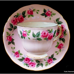 Colclough bone china (pattern 8239) made in England powder pink gift set collectible cup and saucer exquisite floral rose pattern decorated