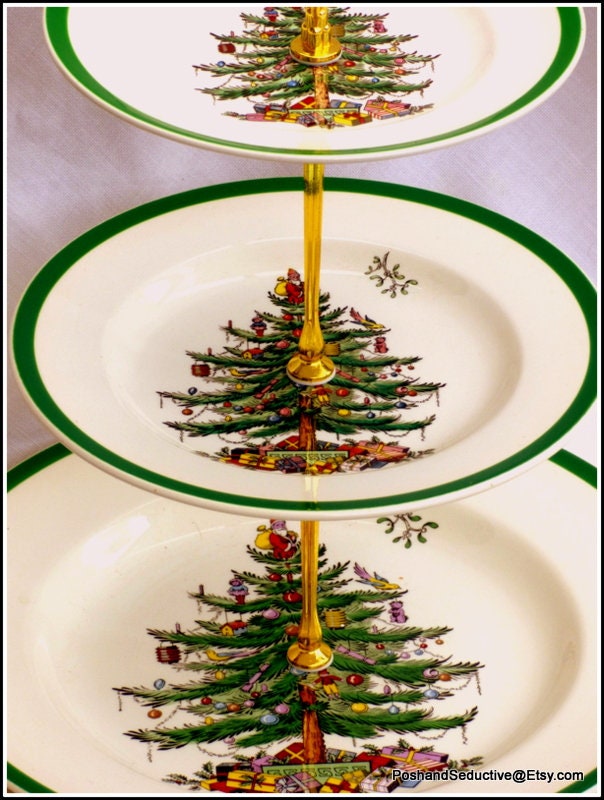 クリスマスツリー、3段の目盛り付きプレート、手作りケーキスタンド