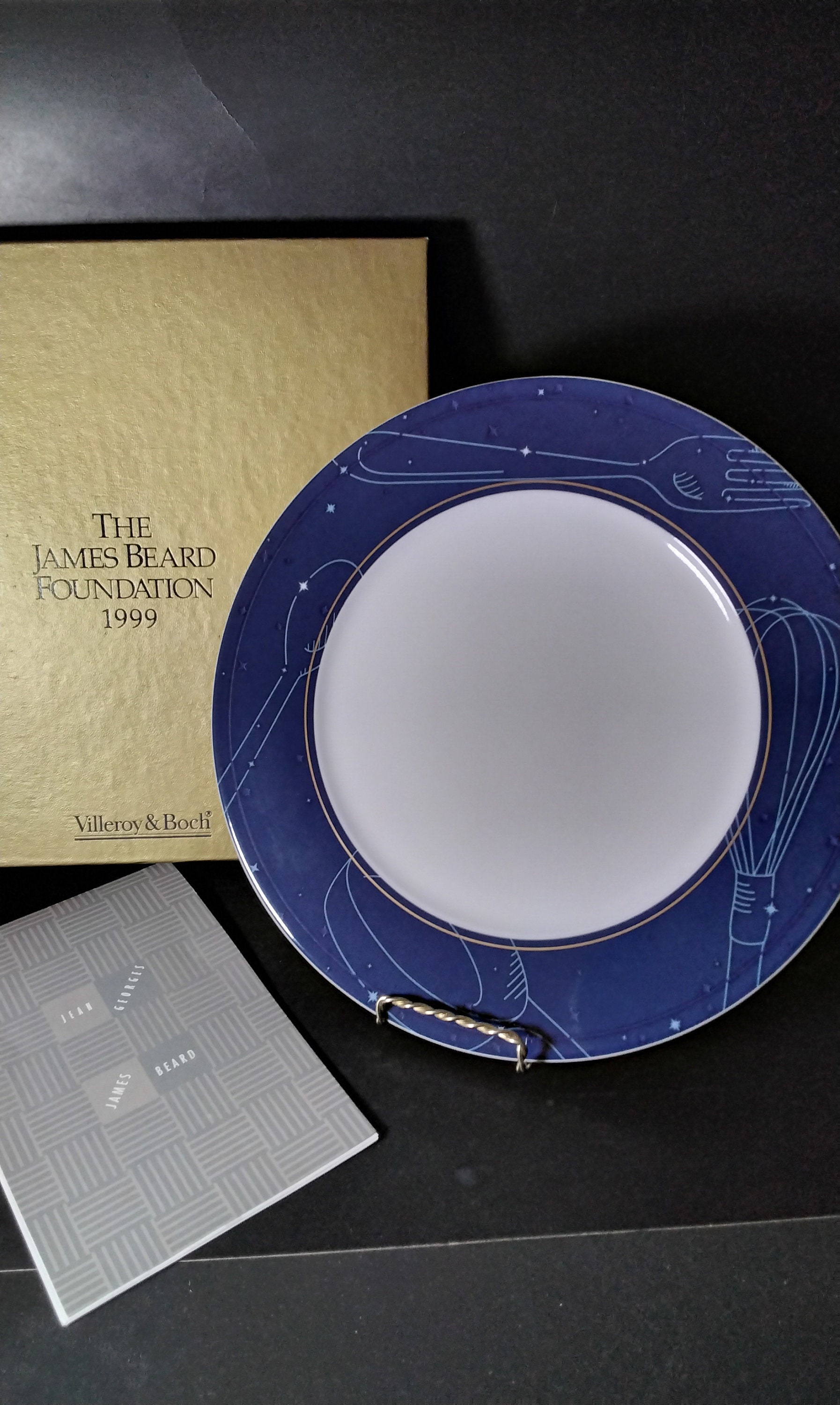 Villeroy and Boch  1999 James Beard Foundation Award Dinner Plates (2)