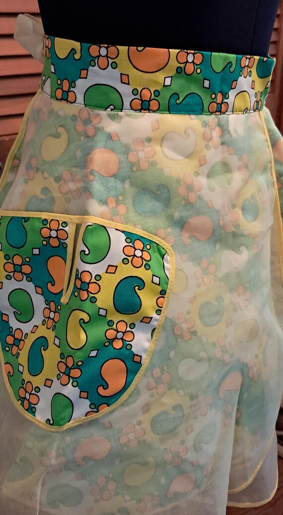 Vintage Reversible Apron - image 4