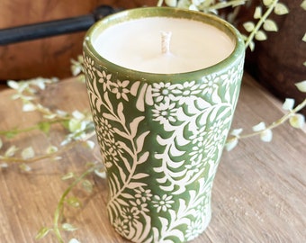 Green Floral Candle - Soy Wax - Floral Design - Floral Candle - Soy Candle -Gift - Hand-poured Candle -Cotton Wick-Simply Inspired