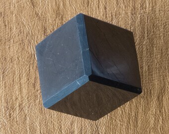 Shungite Cubes - High Quality Carbon Stone for Water Filtration, 5G EMF Shielding, Blocking, and Protection