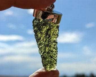 6.8g Colgante de Moldavita de Plata Esterlina - Grado de Museo - Cristal Celestial, Vidrio Meteorito, Cristal Tektita, Joyería Collar Moldavita