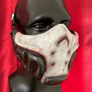 Invader "Red Terraformer" - Masque en résine