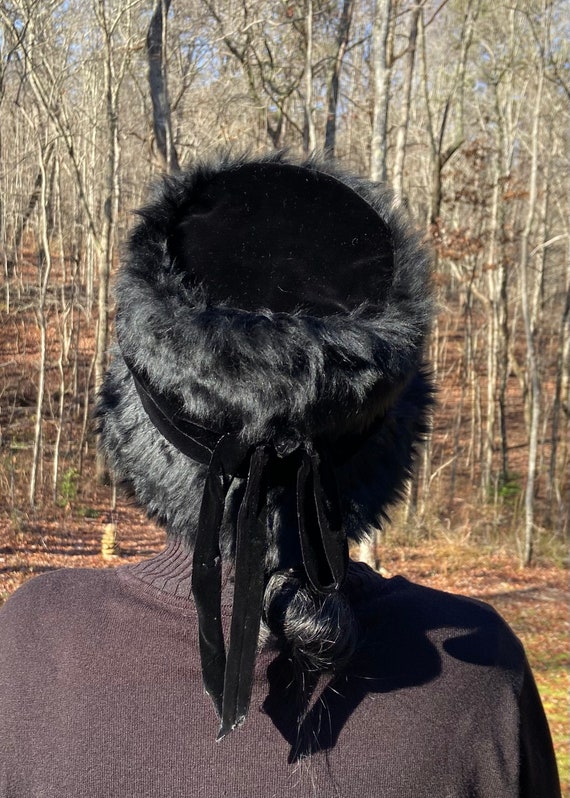 Vintage Black Faux Fur and Velvet Winter Bucket H… - image 4