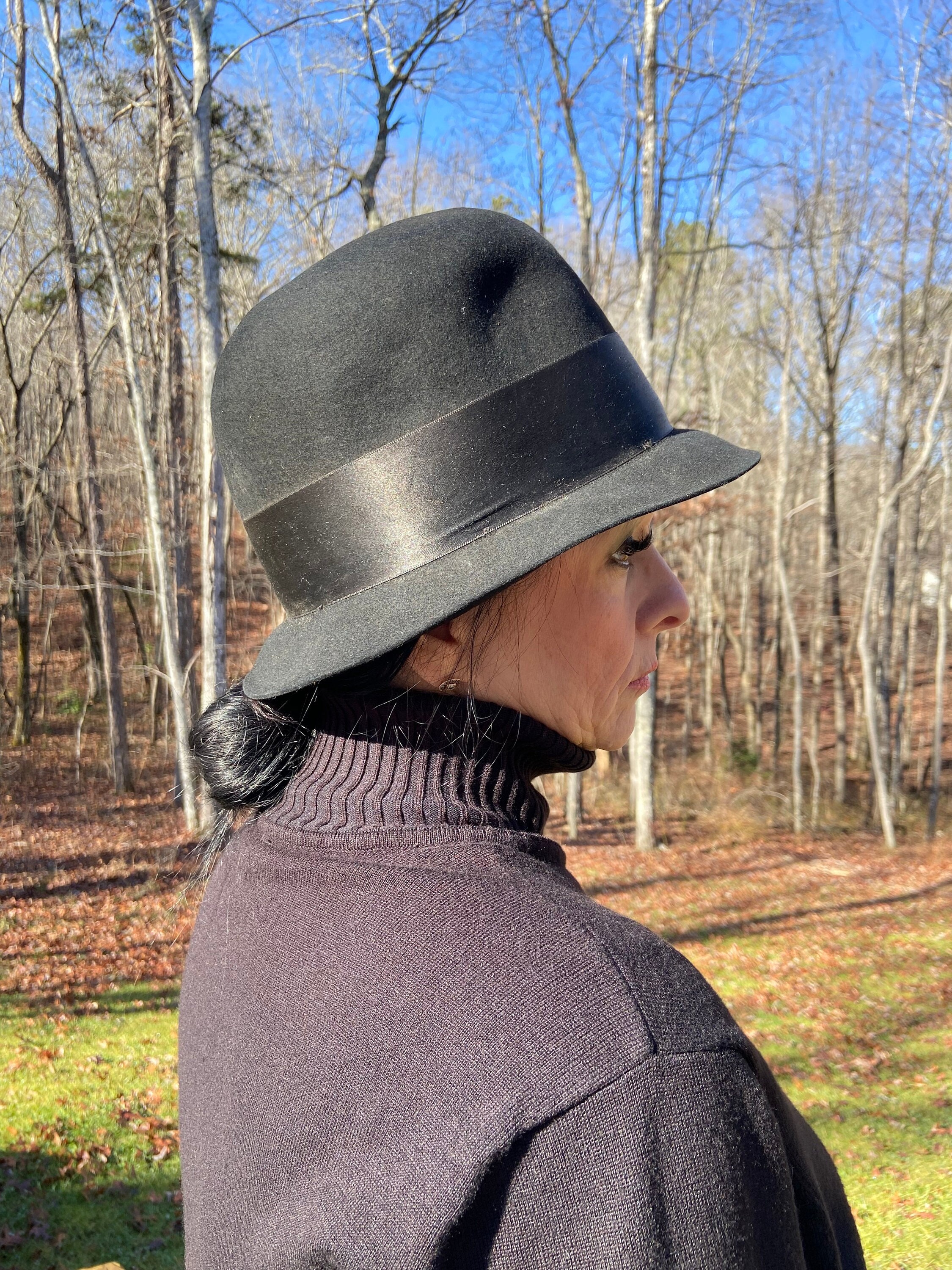 Black Bowler/ Annie Hall style  Hat with Feather Accent Vintage Black Felt Bowler Hat - Wormser Custom Quality  main image 3