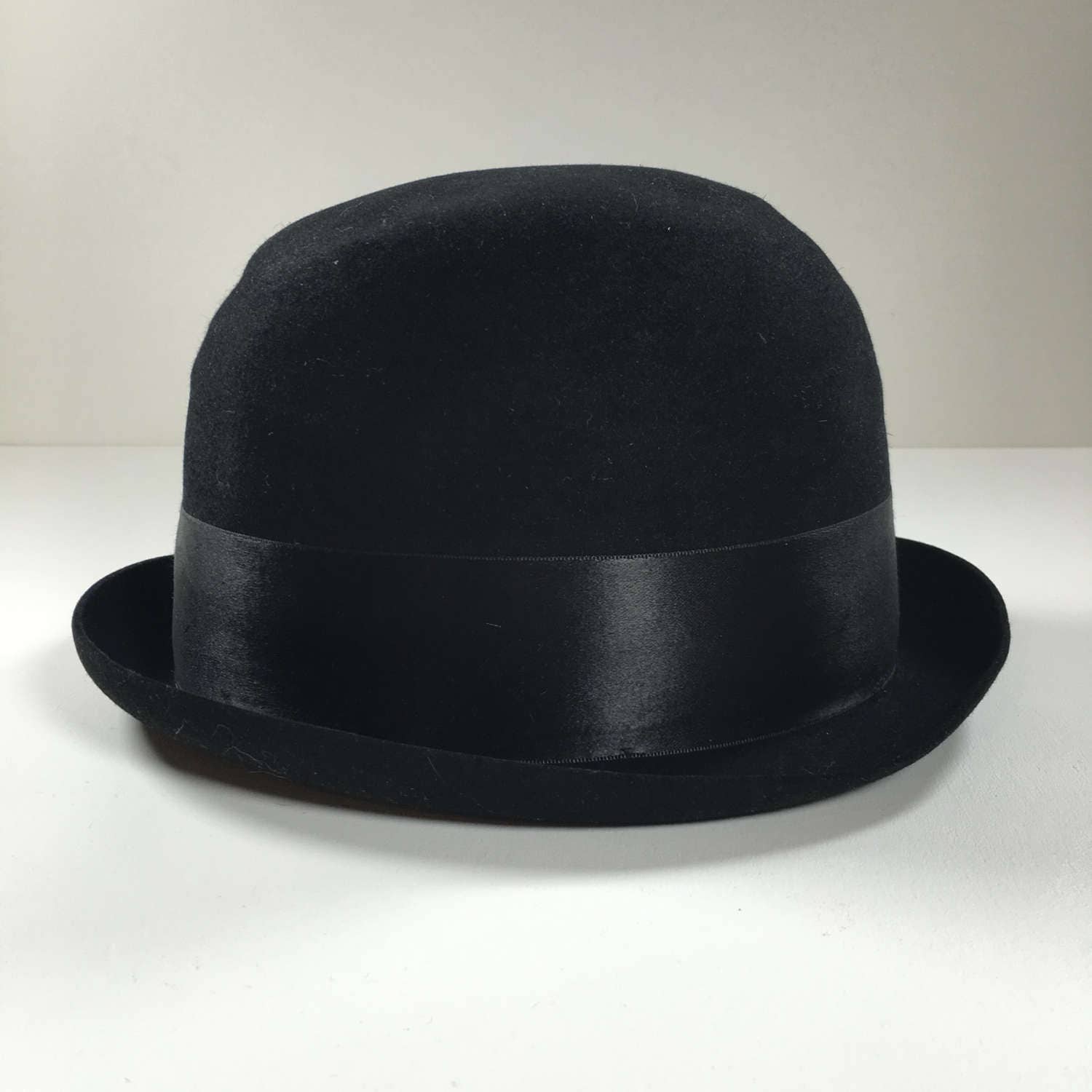 Vintage Black Felt Bowler Hat - Wormser Custom Quality 