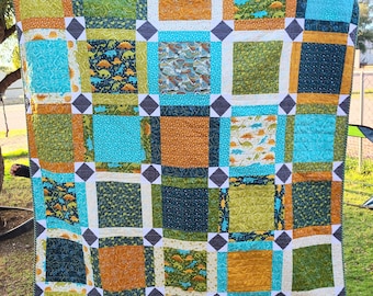 Theo's Quilt Pattern - PDF file - Instant Download - uses 10" squares and 2.5" strips - precut friendly
