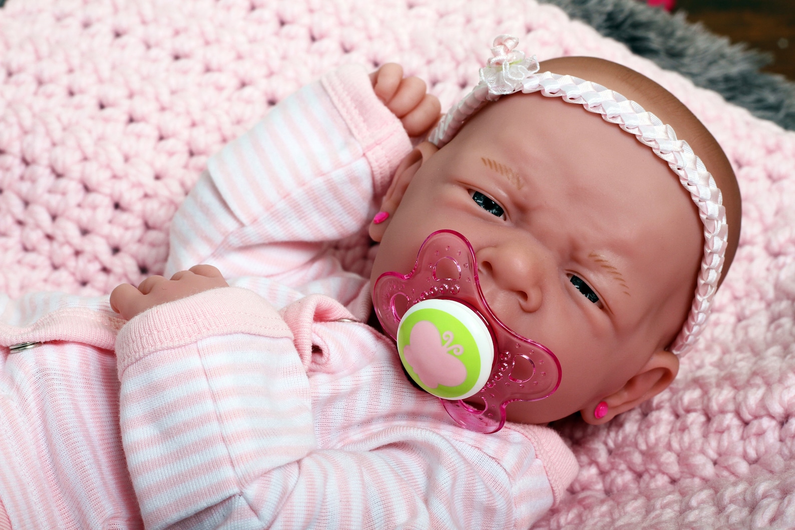 1991 Baby Doll with Blue Hair and Pacifier - wide 9