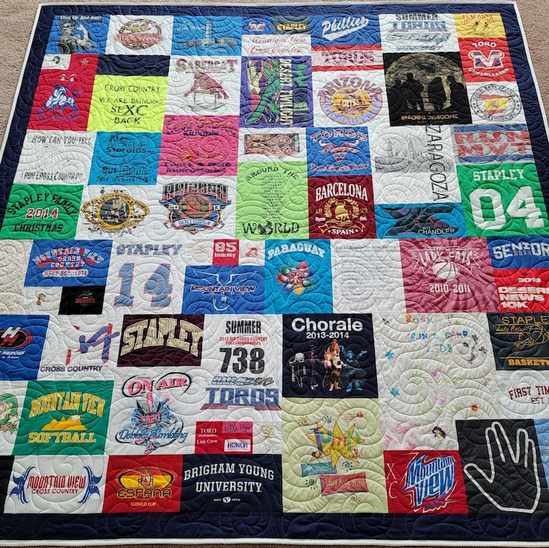 Mosaic T-shirt Quilt With Outer Border Around the Quilt. - Etsy