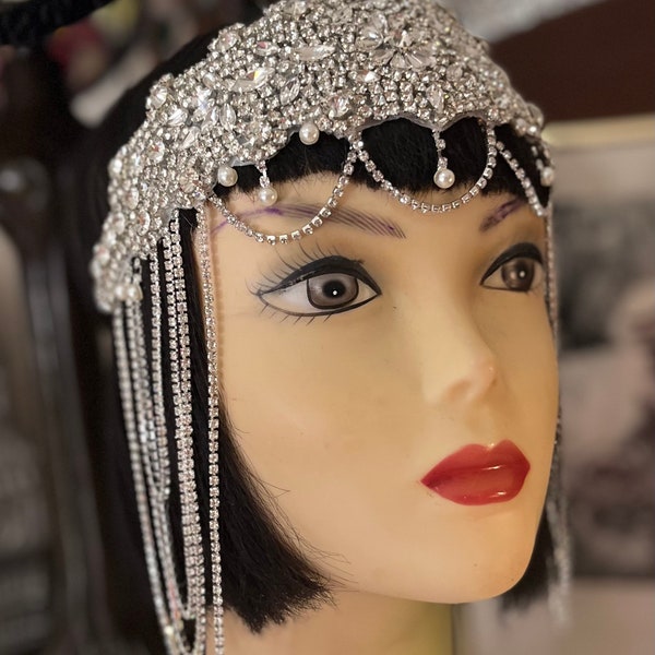 Magnifique bandeau Great Gatsby Pearl and Chain, casque de mariage, bandeau clapet des années 1920, casque argenté, Liberty, fait sur commande