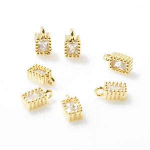 Cubic Rectangle Brass Pendant . Rectangle Charm . Cubic Zirconia . Wedding Jewelry . 16K Polished Gold Plated over Brass- 4pcs / UT0117-PG