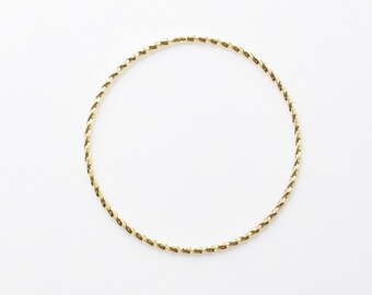 Big Circle Pendant . Round Pendant . Circle Charm . 16K Polished Gold Plated over Brass - 4pcs / JM0053-PG