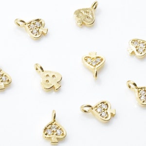 Cubic Spade Pendant . Spade Charm . Trump Pendant . Cubic Zirconia . 16K Polished Gold Plated over Brass - 2pcs / IA0030-PG