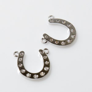Cubic Horse&#39;s Hoof Brass Pendant, Connector . Jewelry Craft Supply . Polished Rhodium Plated over Brass - 1pcs / UT0048-PR