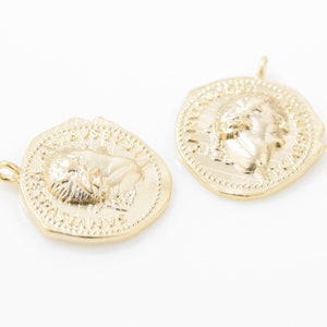 Seal Coin Pendant . Seal Coin Charm .  Seal Coin Beads . Seal Pendant . Seal Charm . 16K Matte Gold Plated over Brass - 2pcs / IA0239-MG