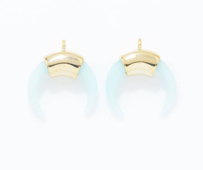 Skyblue Gemstone Ox Horn Pendant Gemstone Bull Horn Charm 16K Polished Gold Plated over Brass Crescent Pendant 2pcs IA0016-PGSB