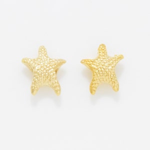 Starfish Brass Bead . Starfish Bead . Starfish Charm . Starfish Pendant . 16K Matte Gold Plated over Brass - 4pcs / IA0116-MG