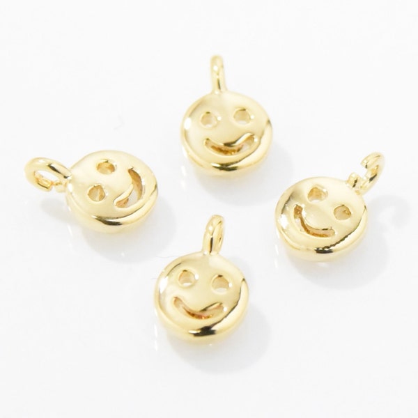 Tiny Smile Pendant . Smile Charm . Smile Bead . Jewelry Craft Supply . 16K Polished Gold Plated over Brass - 4pcs / UT0025-PG