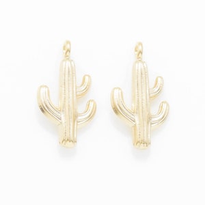 Cactus Brass Pendant . Cactus Charm . Cactus Bead . 16K Matte Gold Plated over Brass - 2pcs / IA0246-MG
