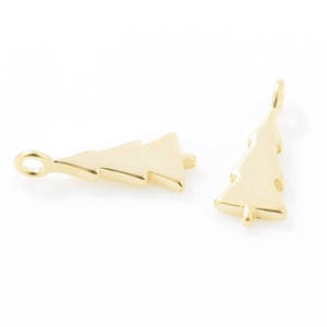 Colgante de árbol de Navidad. Encanto del árbol de Navidad. Colgante de Navidad. Colgante de Navidad. Chapado en oro mate de 16 quilates sobre latón - 2 piezas / IA0201-MG