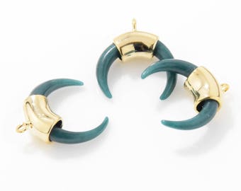 Dark Green Gemstone Ox Horn Pendant . Gemstone Bull Horn Charm . Crescent Pendant . 16K Polished Gold Plated over Brass - 2pcs / IA0016-PGDG