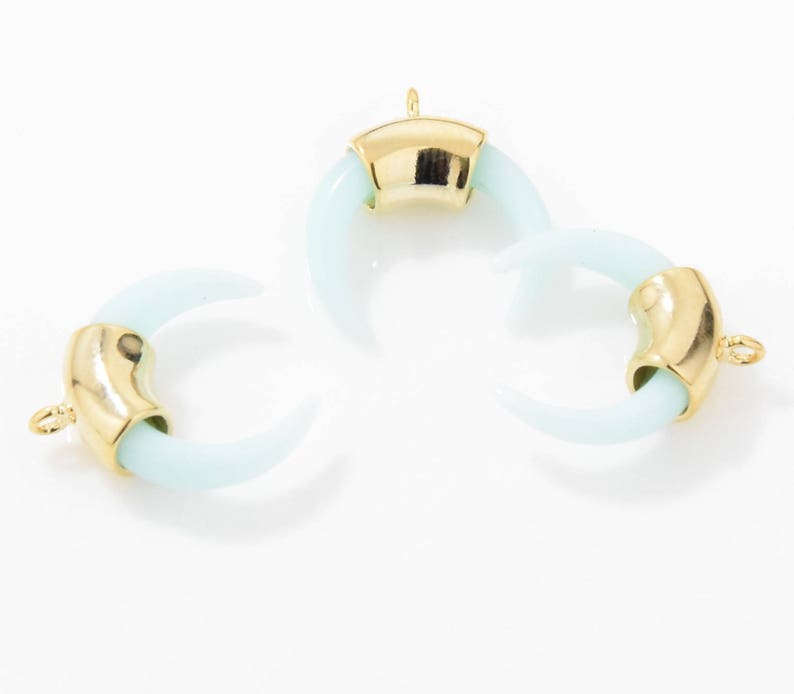 Skyblue Gemstone Ox Horn Pendant Gemstone Bull Horn Charm 16K Polished Gold Plated over Brass Crescent Pendant 2pcs IA0016-PGSB