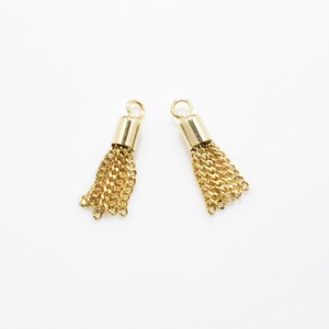 Gold Metal Tassel , Chain Tassel . Tiny Metal Tassel . 16K Polished Gold Plated over Brass Cap - 2pcs / YO0013-PG