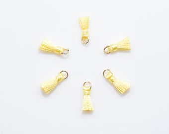 Yellow Cotton Tassel . Yellow Tassel . Lemon Tassel . Tiny Tassel . Thread Tassel . 16K Polished Gold over Brass - 4pcs / RG0064-PGYW