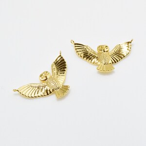 Owl Pendant . Owl Connector . Owl Charm . Bird Connector . Jewelry Craft Supply . 16K Polished Gold Plated over Brass - 2pcs / IA0008-PG