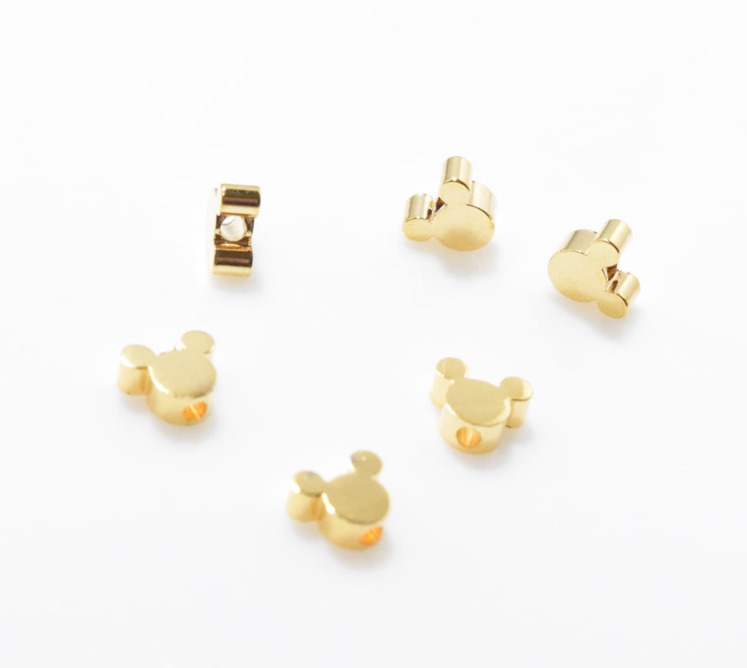 Mickey Mouse Inspired Bead . Mickey Mouse Bead . Mickey Mouse Charm . 16K Polished Gold Plated over Brass - 4pcs / JM0050-PG