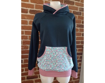 Schniesel Hoodie "schnniesel. Dark blue buttercup sweater" Blue hoodie size 34-46 with floral pattern