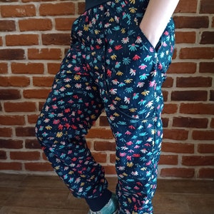 Schniesel pump pants for adults schniesel.Colorful flowers dark blue cotton pump pants retro flowers pump pants size. 34-46 Blue flowers image 3