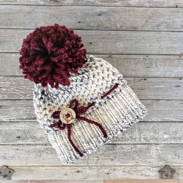 Tuque Bordeaux  -Bonnet Rustic Anick Tricotée à La Main  - Chunky -Chapeau d'hiver- Fabriqué au Québec