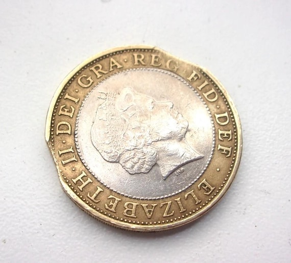 Double Clipped 2 Pound Coin: 1998 Mint Error, Bi-metallic UK