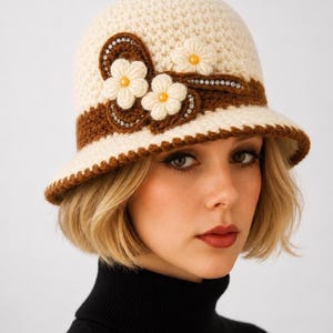 70s Style Cloche Hat - Etsy display picture 1