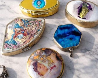 Vintage Pillbox Gold Enamel 1980s UK Collector Gift