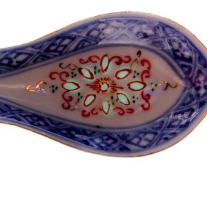 Elegant Vintage Porcelain soup set with Hand Painted Bowl, underplate, and spoon in Blue White China. This Ceramic Trio blends Traditional China aesthetics with Minimalist Chic and Châteaucore Style charm. A refined Elegant Gift and thoughtful Eco Vintage Gift, it suits collectors seeking Porcelain Tableware and unique Retro Kitchenware. Ideal as a Soup Bowl Set or Collectors Item for sustainable, stylish living.