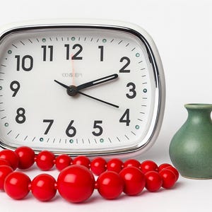 Reloj despertador vintage con sonido de rana: plástico blanco, decoración de escritorio retro MCM