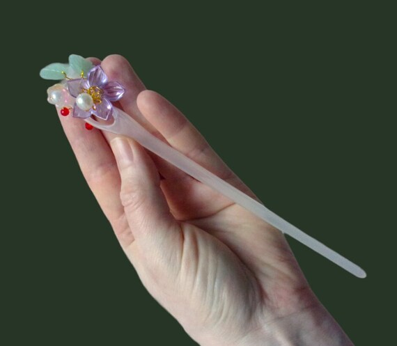 Pearls and Flowers Vintage Japanese Hairpin Lucit… - image 4