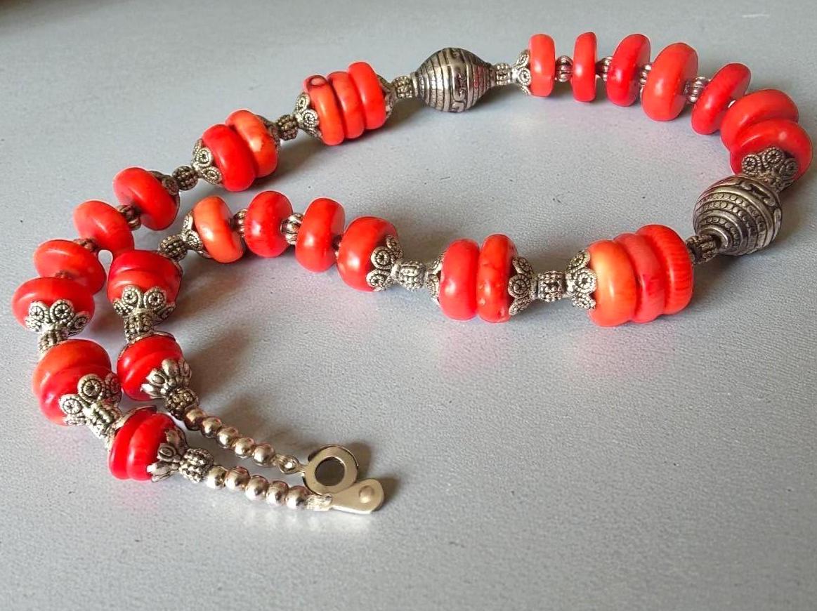 Collier Large Ethnique En Perles De Verre Effet Corail - Bijou Occasion Bohème