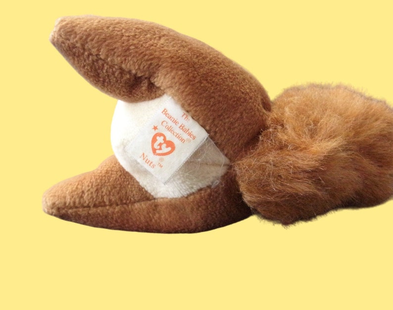 Nuts the Squirrel Ty Beanie Retired Collectors Toy Ty Beanie Babies